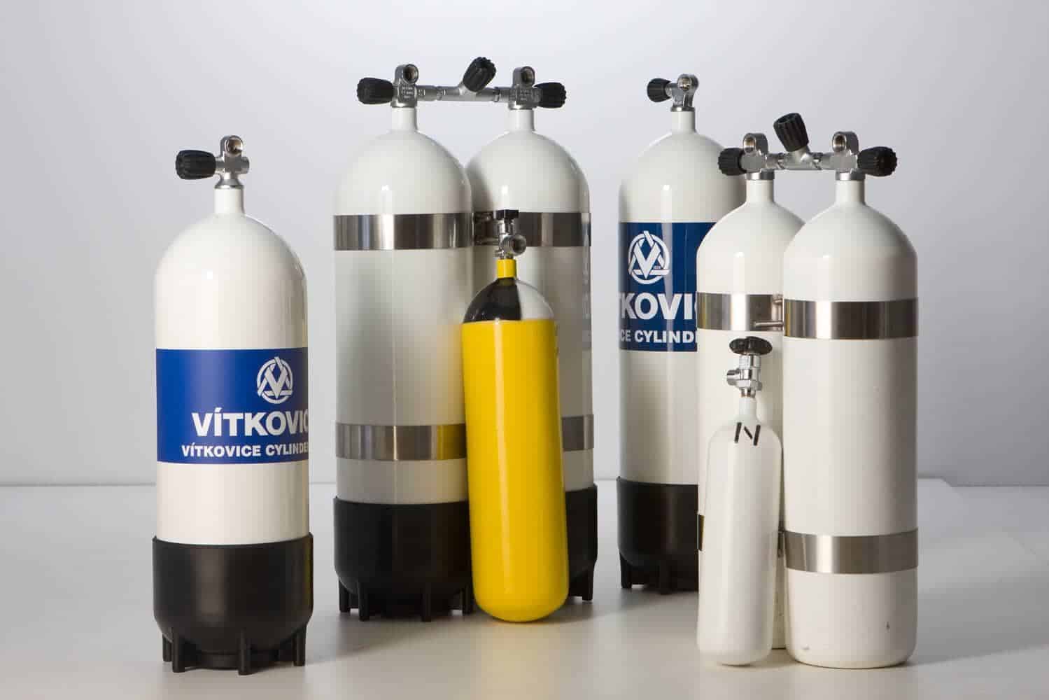 Filling Diving Cylinders